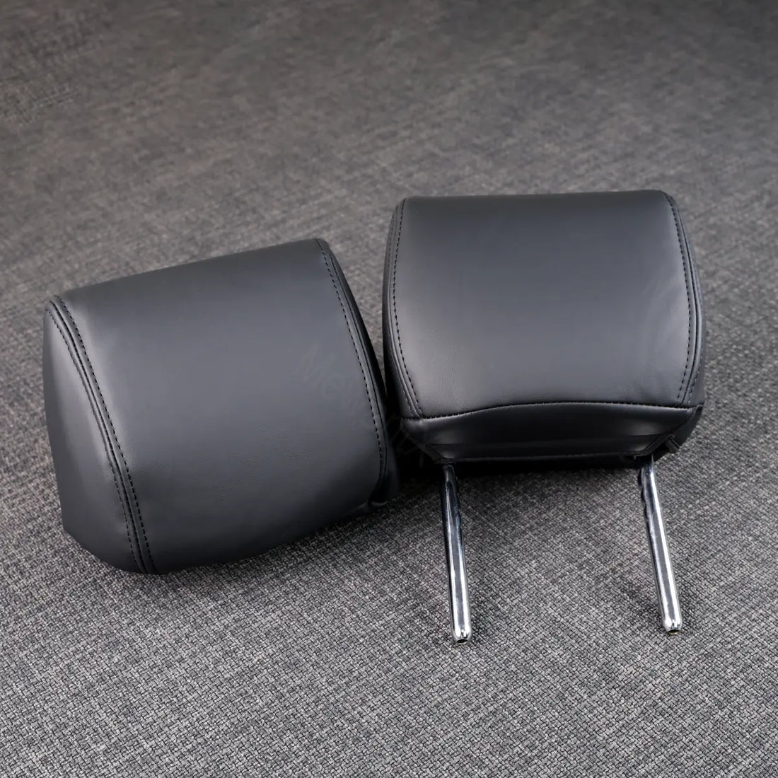 Mewant leather headrest cover fitted on a Honda CR-V car seat