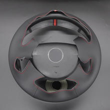 Carica l&#39;immagine nel visualizzatore di Gallery, Car Steering Wheel Cover for Volkswagen VW Passat B6
