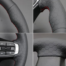 Charger l&#39;image dans la visionneuse de galerie, MEWANT Hand Stitch Leather Suede Carbon Fiber Car Steering Wheel Cover for Kia Optim / Kia K5 GT GT-Line Sedan
