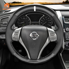 Cargue la imagen en el visor de la Galería, Car Steering Wheel Cover for Nissan Qashqai 2014-2017 / X-Trail 2014-2017 / Teana 2014-2015 / Altima 2013-2018 / Sentra 2014-2017 / Tiida 2015 / Navara 2016-2020 / Pulsar 2014-2019 / Rogue 2014-2016 / Nissan Navara D23 2015-2020
