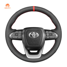 Carica l&#39;immagine nel visualizzatore di Gallery, Car Steering Wheel Cove for Toyota Innova 2020-2023
