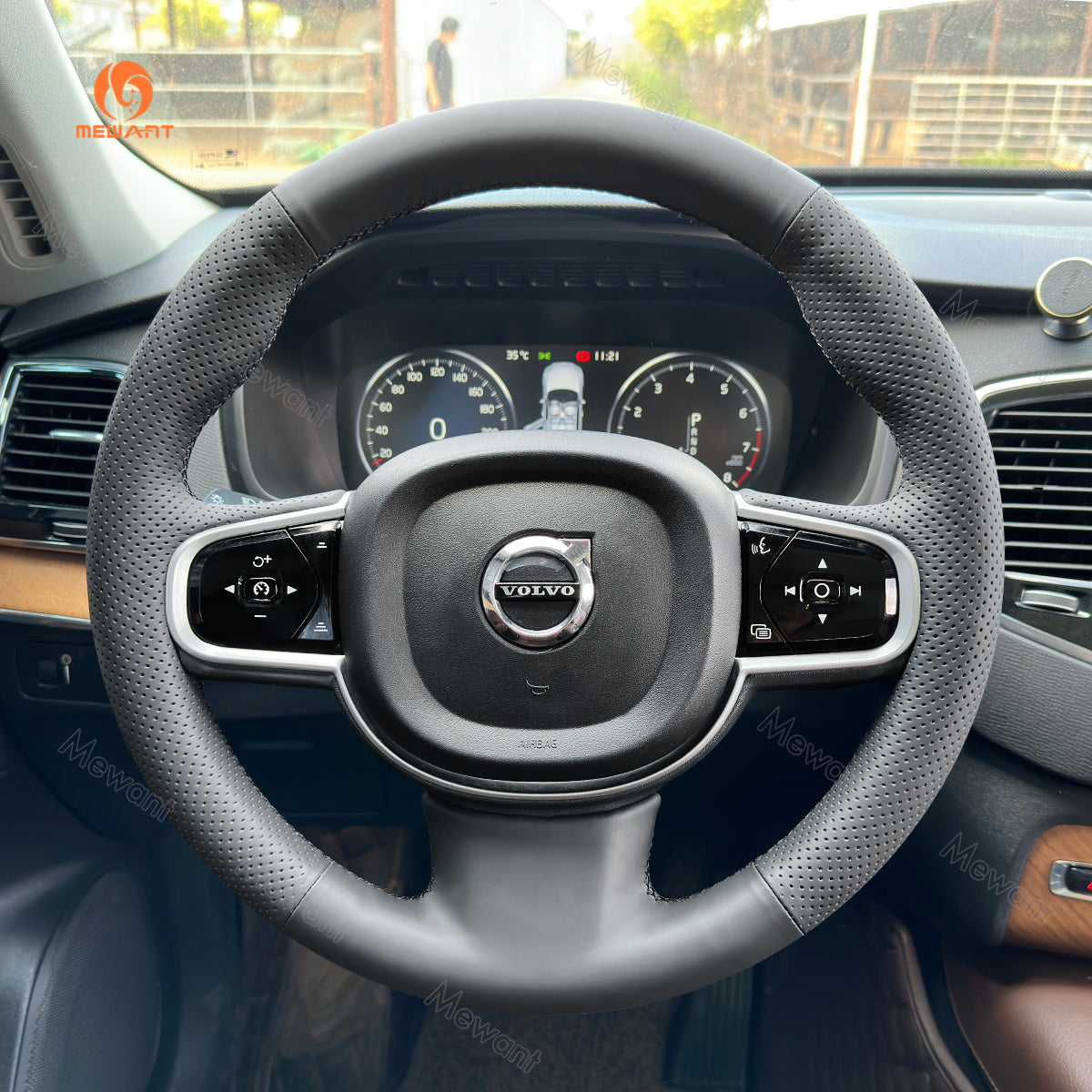 Car steering wheel cover for Volvo XC90 2015-2017