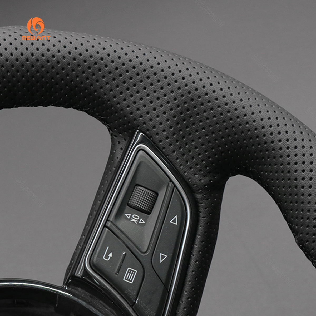 MEWANT Audi pu leather steering wheel cover, perforated surface near button opening