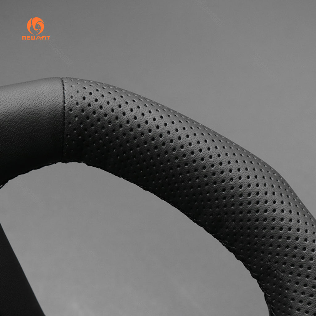 MEWANT Audi steering wheel cover 18184011P1101-7F, smooth and perforated surface detail