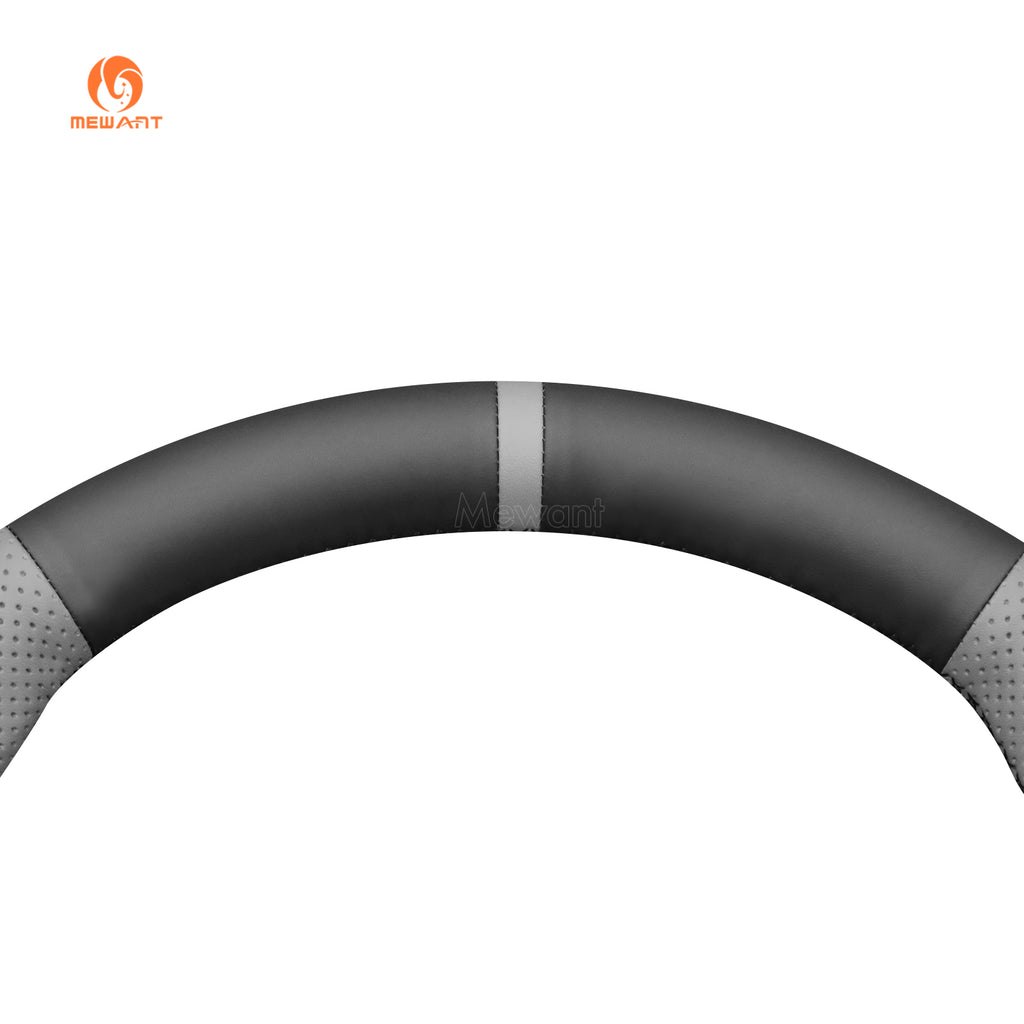 Gray center stripe detail of MEWANT pu leather GMC steering wheel cover