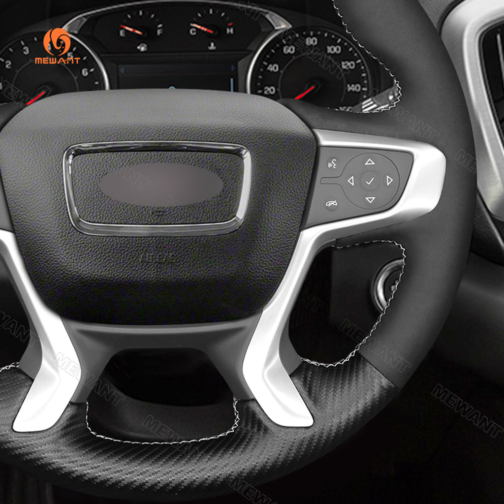 Right side detail of MEWANT matte carbon fiber and Athsuede GMC steering wheel cover