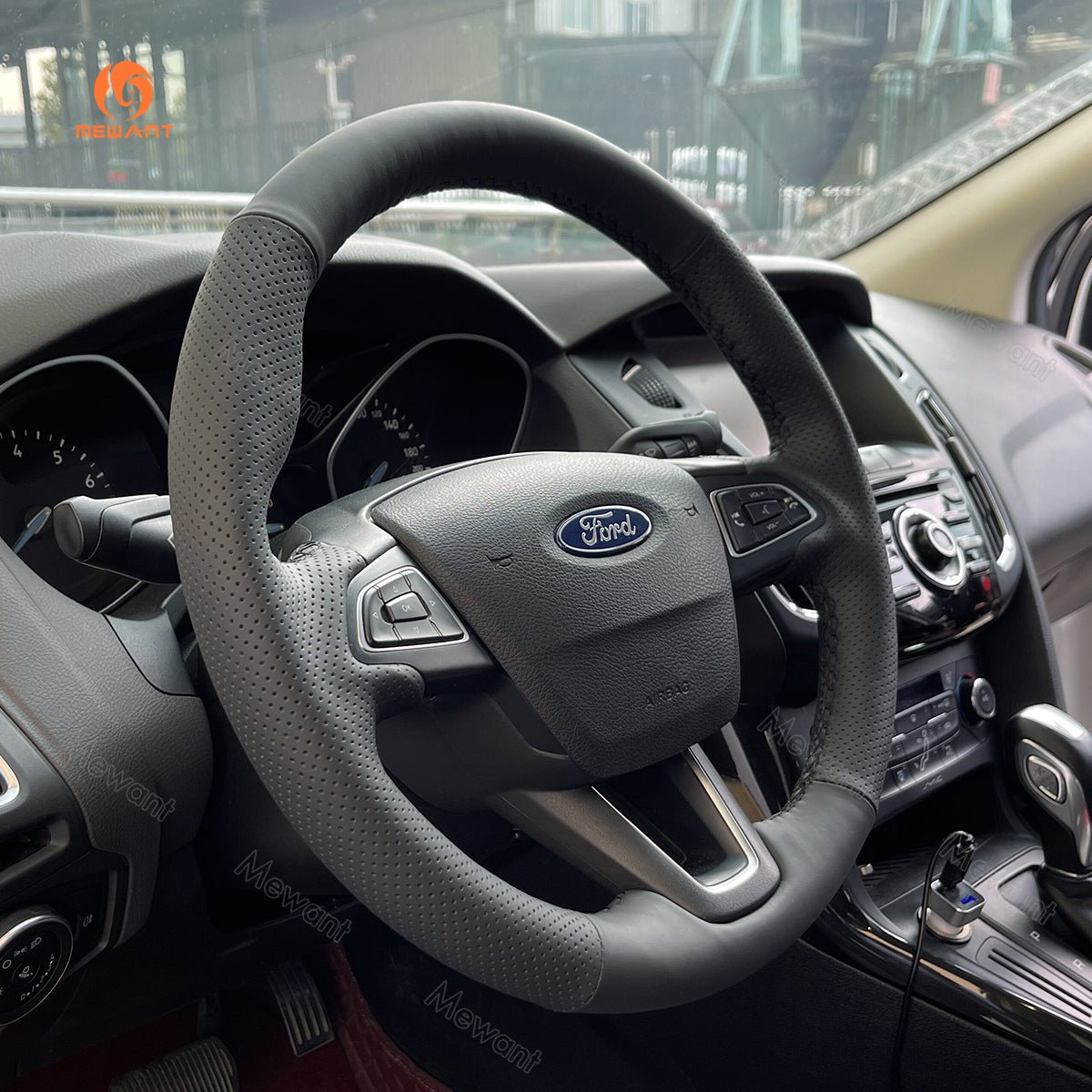 MEWANT Car Steering Wheel Cover for Ford Focus(III)/ Escape/ Ecosport/ C - MAX/ Grand C - Max/ Kuga - Alcantara, Leather, Carbon Fiber, Easy Install, Non - Slip, Best Steering Wheel Cover