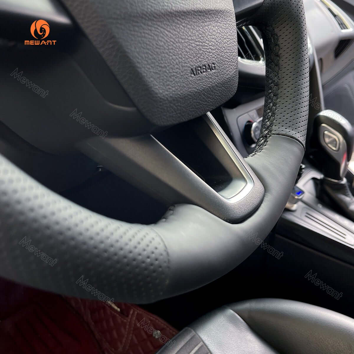 MEWANT Car Steering Wheel Cover for Ford Focus(III)/ Escape/ Ecosport/ C - MAX/ Grand C - Max/ Kuga - Alcantara, Leather, Carbon Fiber, Easy Install, Non - Slip, Best Steering Wheel Cover