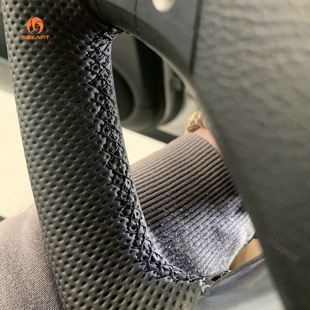 MEWANT Car Steering Wheel Cover for Mercedes Benz GL - Class X164 2006 - 2009 / M - Class W164 2005 - 2008 / R - Class 2006 - 2009 - Alcantara, Leather, Carbon Fiber, Easy Install, Non - Slip, Best Steering Wheel Cover