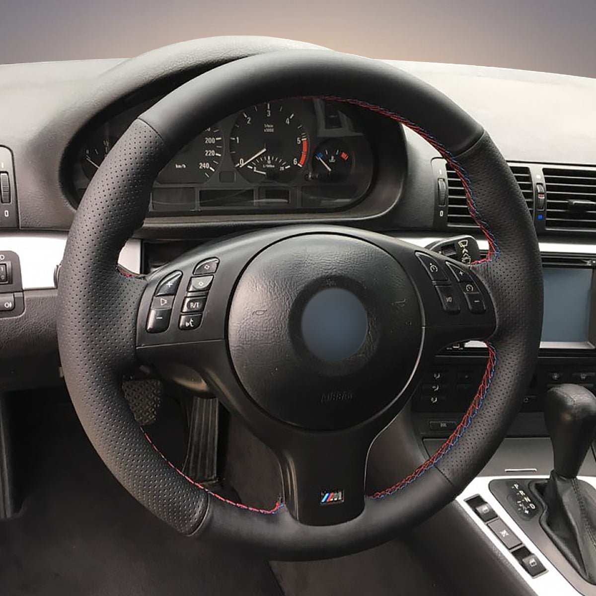 MEWANT Hand Stitch Car Steering Wheel Cover for BMW M Sport E46 330i 330Ci / E39 540i 525i 530i / M3 E46 / M5 E39 - Alcantara, Leather, Carbon Fiber, Easy Install, Non - Slip, Best Steering Wheel Cover