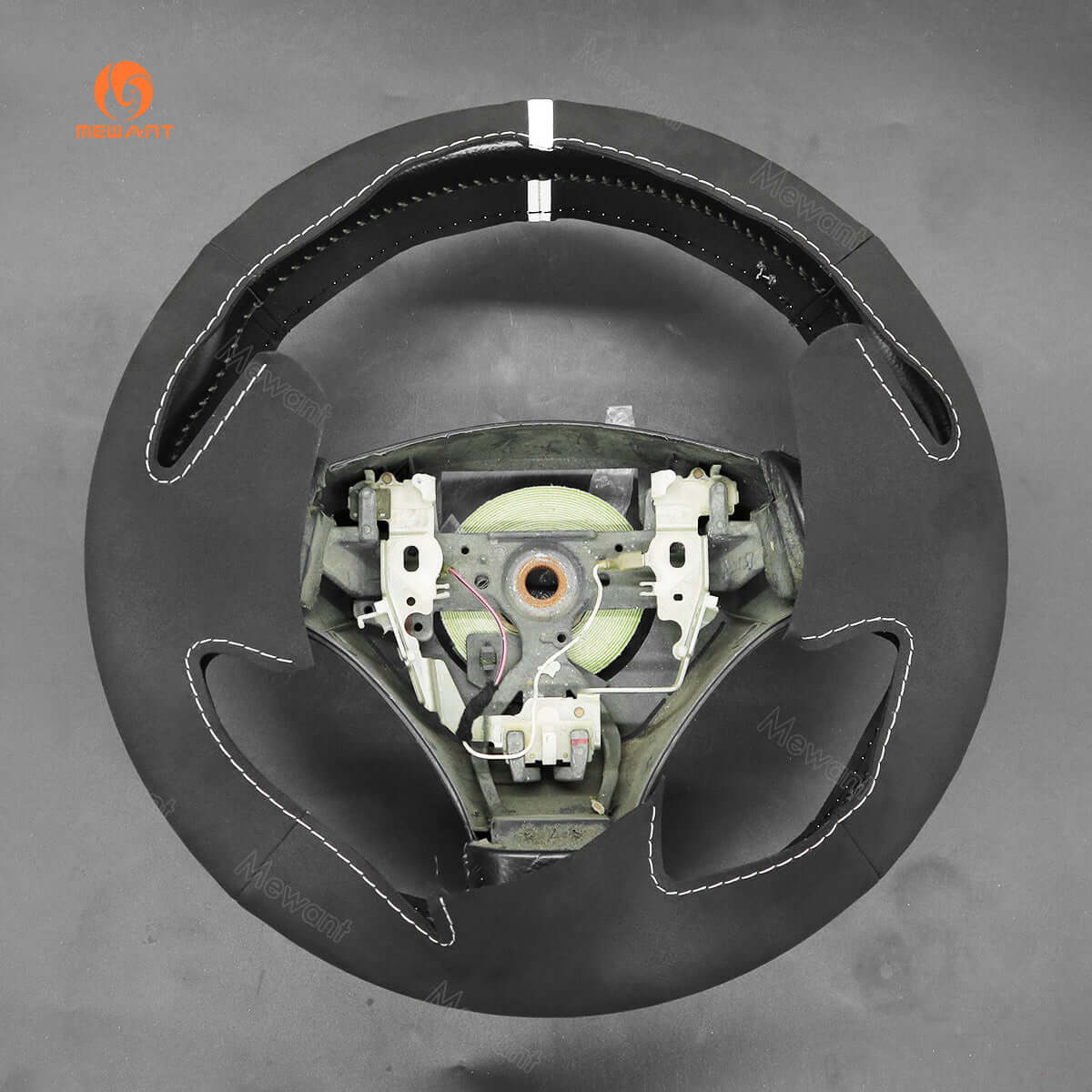 MEWANT Hand Stitch Car Steering Wheel Cover for Toyota Corolla (Verso) 2002 - 2004 / Yaris (Verso) 1999 - 2005 - Alcantara, Leather, Carbon Fiber, Easy Install, Non - Slip, Best Steering Wheel Cover