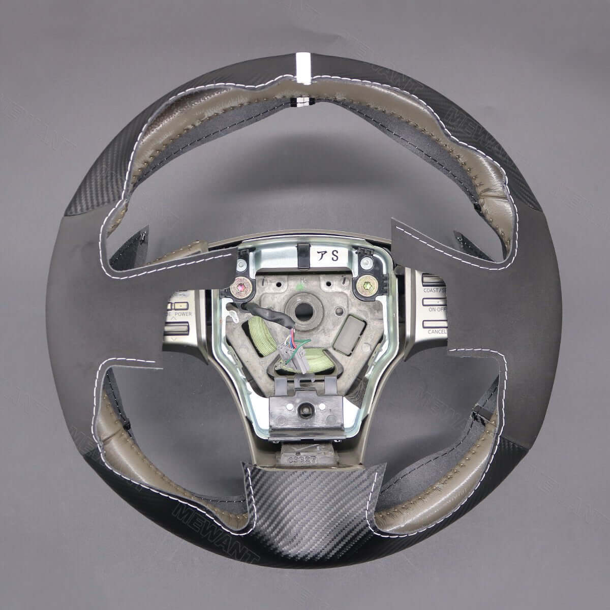 MEWANT Steering Wheel Cover for Infiniti / Nissan G35 Skyline V35 2003 - 2006 - Alcantara, Leather, Carbon Fiber, Easy Install, Non - Slip, Best Steering Wheel Cover