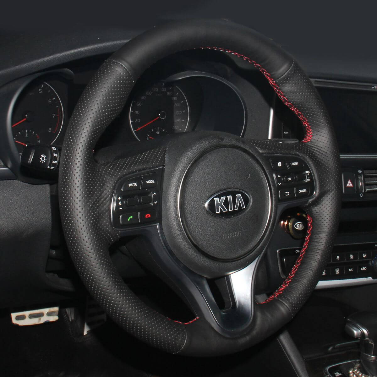 MEWANT Steering Wheel Cover for Kia Sportage 4 Niro Optima 2016 - 2018 - Alcantara, Leather, Carbon Fiber, Easy Install, Non - Slip, Best Steering Wheel Cover