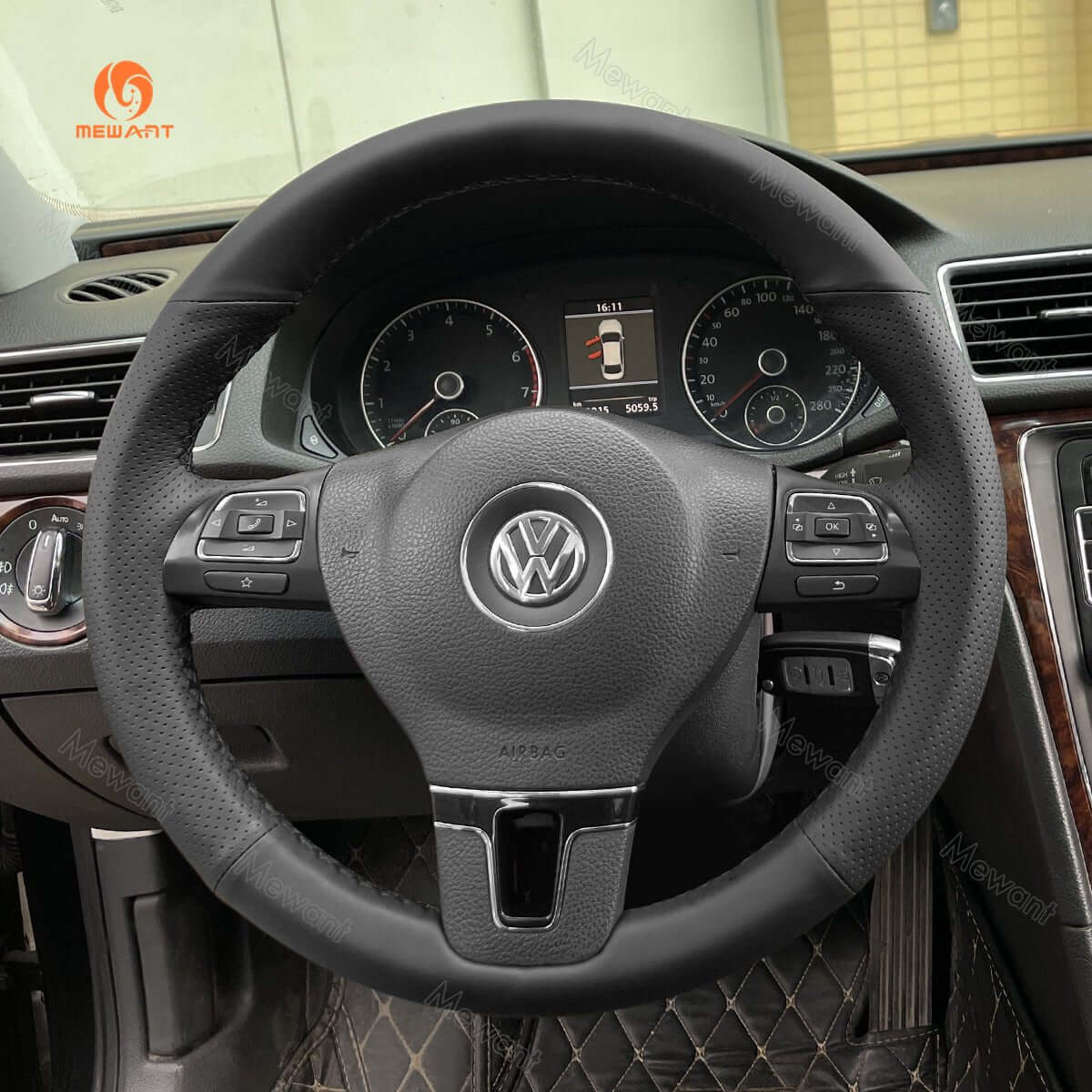 MEWANT Steering Wheel Cover for Volkswagen Golf Tiguan Limited Passat Jetta 2009 - 2018 - Alcantara, Leather, Carbon Fiber, Easy Install, Non - Slip, Best Steering Wheel Cover
