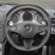 Carica l&#39;immagine nel visualizzatore di Gallery, Car Steering Wheel Cover for Mercedes Benz AMG C63 W204 C219 W212 R230 C197 R197
